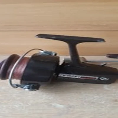 vintage daiwa 7600R spinning reel