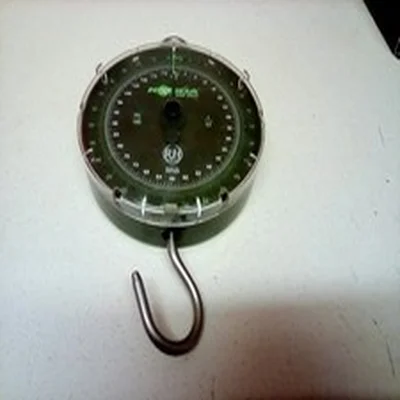 SET OF KORDA 120LB SCALES
