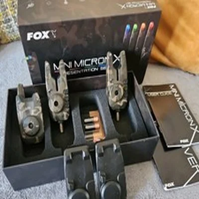 Fox Mini Micron X RARE CAMO Bite Alarm x2 Receiver Set Carp Fishing Tackle BOXED