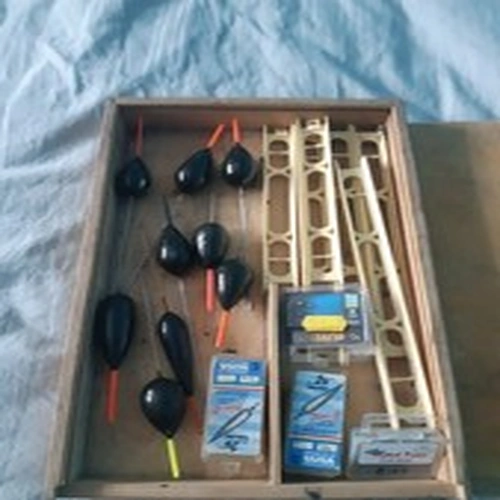 job lot of heavy pole floats x 9