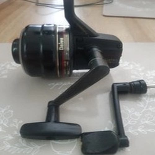 Vintage Fishing Reel, Daiwa  123 M