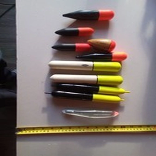 vintage pike fishing floats joblot  of 10/shark fishing