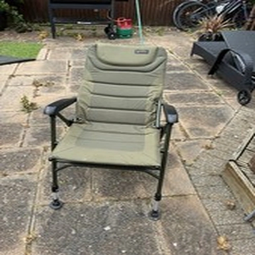 Fox Warrior II Fishing Recliner Arm Chair RRP £70 As In Photos.  Low Start Price