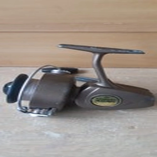 vintage daiwa 403r fishing reel