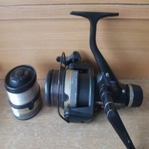 daiwa eg1355x auto cast reel + spare spool