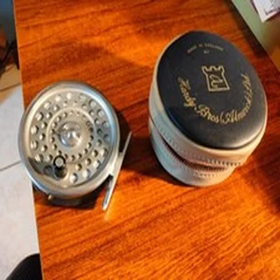 VINTAGE HARDY MARQUIS #5, 3INCH DIA. COSMETICALLY SUPERB.