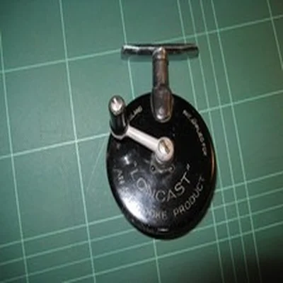 vintage rare sidecasting  fishing centrepin  " Loncast", S E Cooke
