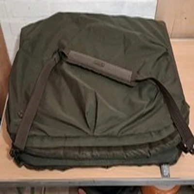 Nash Safe Zone Unhooking Mat Carp Care. Carry strap. Large..with Calm flap.