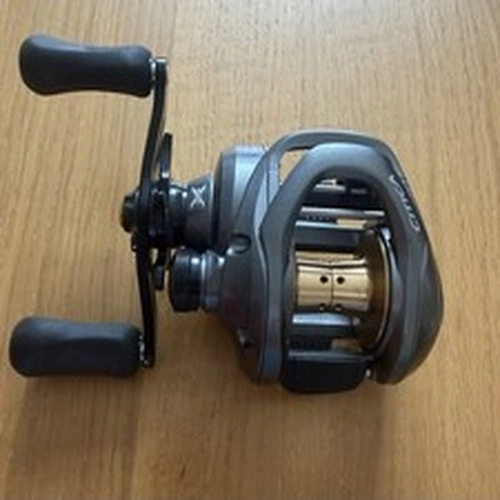 Shimano Citica 201 HG Baitcasting Reel Superb Condition. Rare opportunity to own
