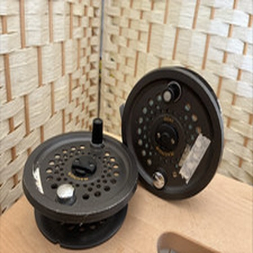 LOT OF LEEDA MAGNUM 140D FISHING REEL METAL SAN9A