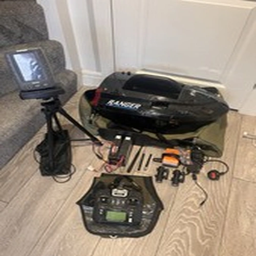 Cult Ranger Bait Boat Echo + GPS