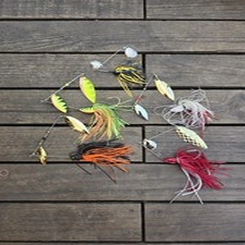  LOT 7 Fresh Water Fishing Lures + Fox Evolution Wallet Case.