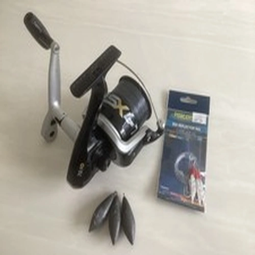 Sea fishing reel weights and sea reflector rigs Joblot 