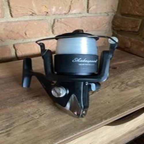 Shakespeare 070fd Beta Sea Fishing Reel Beach Pier Rock Beachcaster & Line