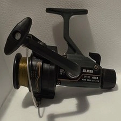 Silstar Vintage FX 40 Fishing Reel.  Rear Drag Control. Gear Ratio 4.6:1 Retro