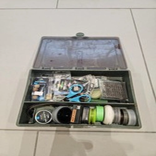 Carp Fishing End Tackle Bundle.