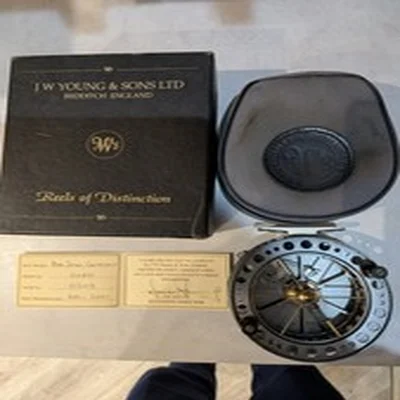 Bob James (2080 BJ) Young's Centrepin Fishing Reel