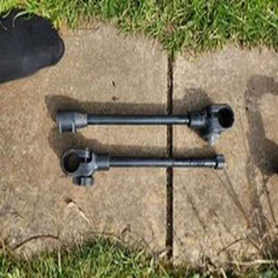 pair of preston long keepnet arms - 30mm dia coarse match fishing