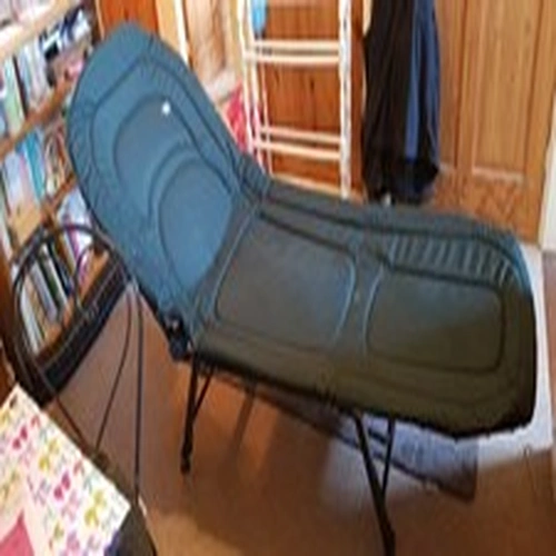 fox ultra bedchair in good condition great comfy item