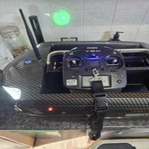 Carplounge RT4 V3 Bait Boat  With gps mapping ray marine fishfinder autopilot  