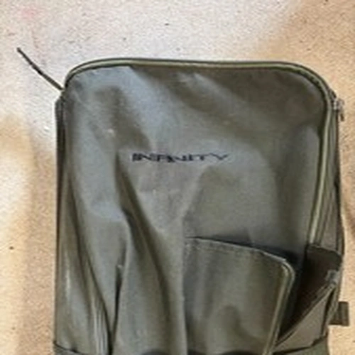 Carp fishing - Daiwa infinity rod holdall to take 12 foot rods vgc