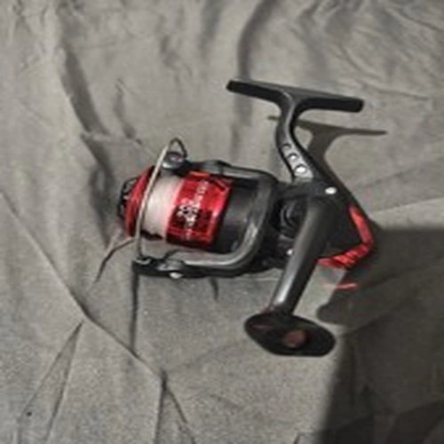 Fishing Reel 200 Spinning Reel Pre Spooled Line Smooth Action Coarse CarpFishing