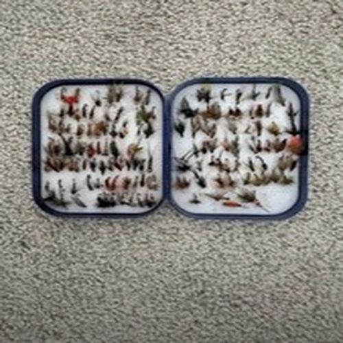 Flies for Fly Fishing 140 Mixed Assortment Fly Fishing Flies