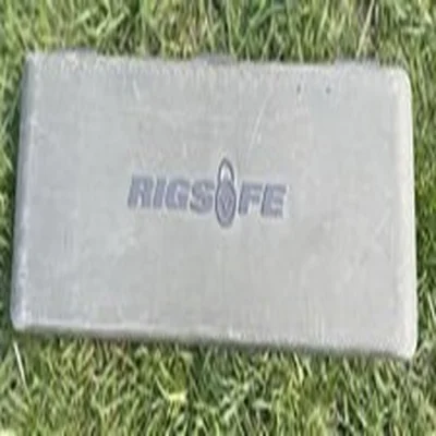 Korda Large Rigsafe Rig Box Used Carp End Tackle plus rigs