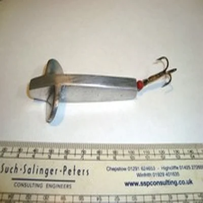 Vintage fishing Reflex minnow fishing lure & mnt.Silver finish.Impressive design