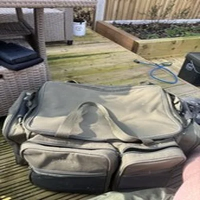 Trakker Large Carryall With Accessories