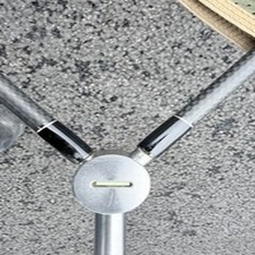 Free Spirit S - Net 42 Inch Carp Barbel Landing Net and Carbon Handle / Isotope