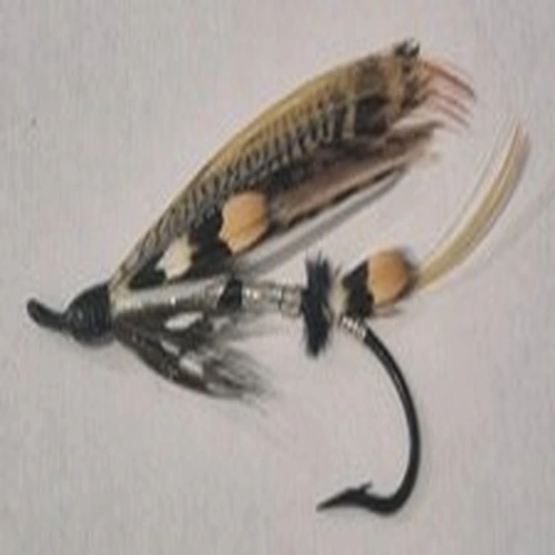 A STUNNING VINTAGE STEEL EYED SALMON FLY BEAUTIFUL COLLECTORS CONDITION 6/0
