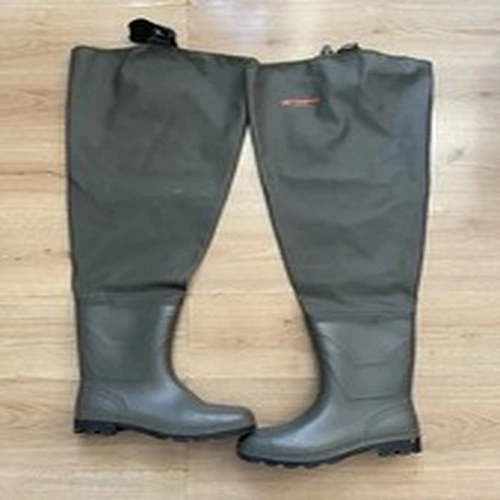 Ron Thompson Ontario hip waders feature durable PVC-coated polyester EU 44