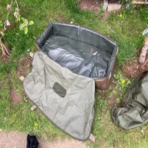 Sonik Bank-Tek Unhooking Cradle Carp Fishing Carp Care  GC00031 V/Good condition