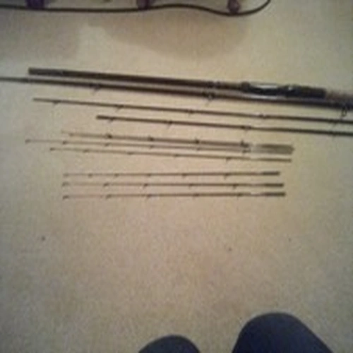 Tri cast 4x4 feeder rod. Multi sectioned rod.