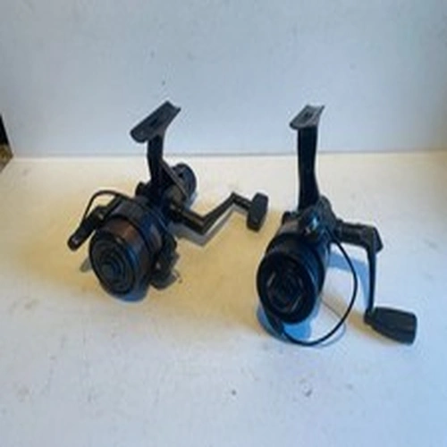 TWO SUPER VINTAGE REAR DRAG FISHING REEL 1 x DAIWA  1 x SILSTAR.