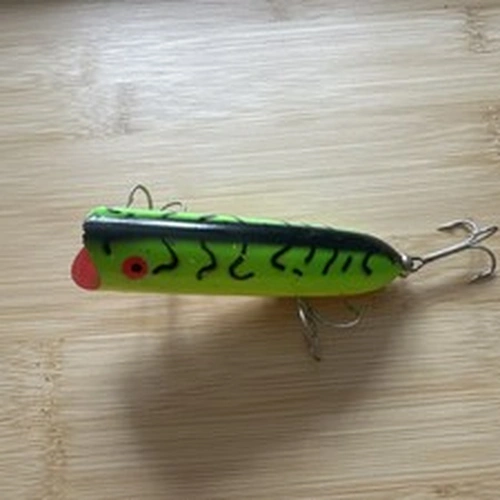 Heddon Lucky 13 Floating Fishing Lure - Green Yellow & Black 9.5cm body - GCon 2