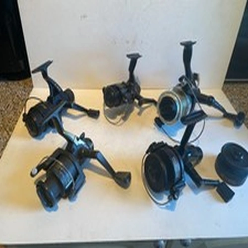 FIVE SUPER FIXED SPOOL FISHING REELS MITCHELL / SHAKESPEAR