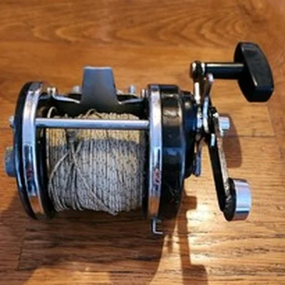 ABU AMBASSADEUR 9000c Reel
