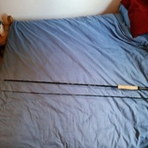 4 fly fishing rods used preowned. Cast fine.