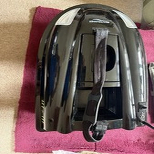 WaveRunner Atom Bait Boat with 4 Batteries and Saber Carryall