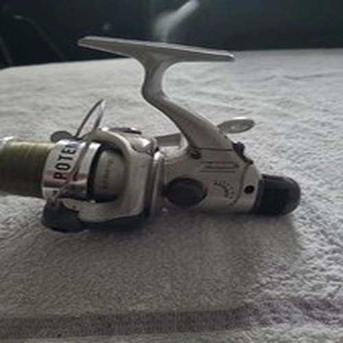 SHAKESPEARE POTENZA 2018 035  FISHING REEL 