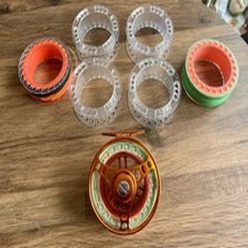 SKB Cassette Fly Reel 6/7 - 3x Fly Lines Included - 7 Spools