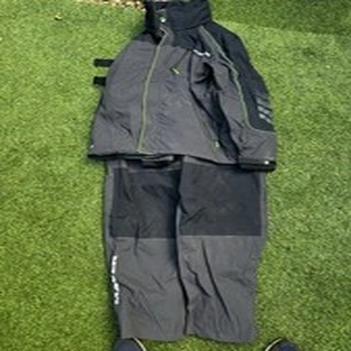 Maver Bib And Brace Plus Matching Jacket Only Worn Once Nice Condition Size Xxxl