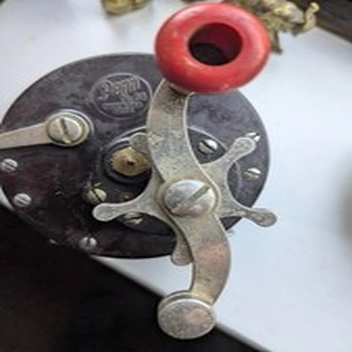 Penn  85 usa fishing reel