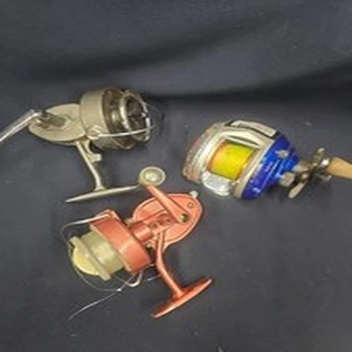 3 Fishing Reels Spares Or Repair  See Description And Photos #24