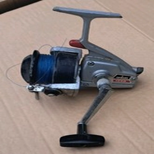 Vintage Daiwa 1050 Spinning Reel Silver Colour Fully Working Fishing Reel