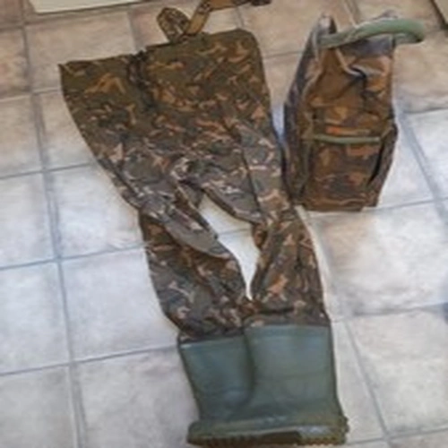 Fox Camo Waders With Boot/Wader Bag Size 11 - Carp Fishing Tackle