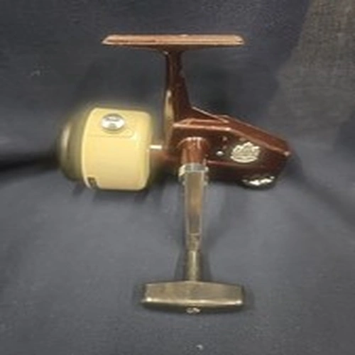 Abu Cardinal 66x Fishing Reel Spares Or Repair Untested (Missing Bail Arm) #21 