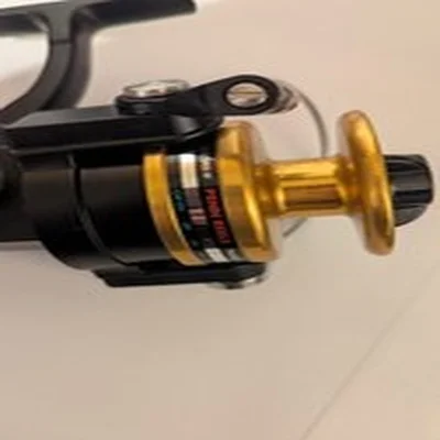 Penn 4400 SS Graphite Spinning Reel High Speed Excellent condition Fishing